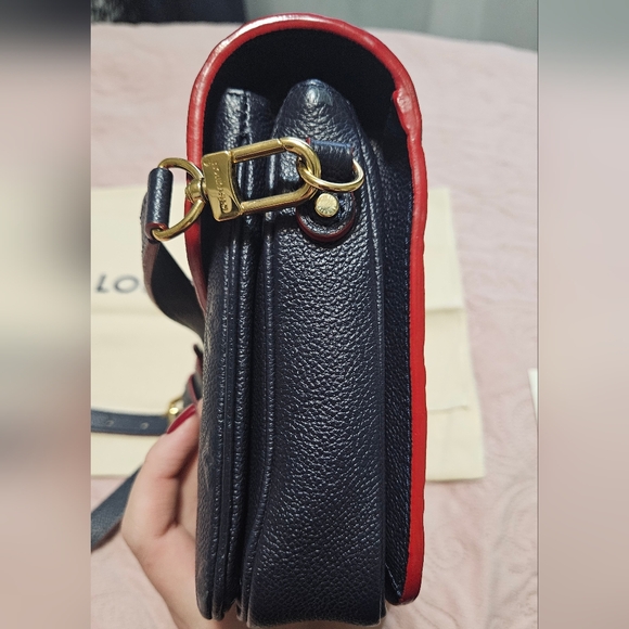 Authentic Louis Vuitton Pochette Metis Empreinte Marine Rouge - Picture 7 of 16